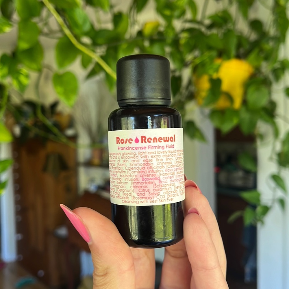 Living libations rose renewal frankincense firming fluid